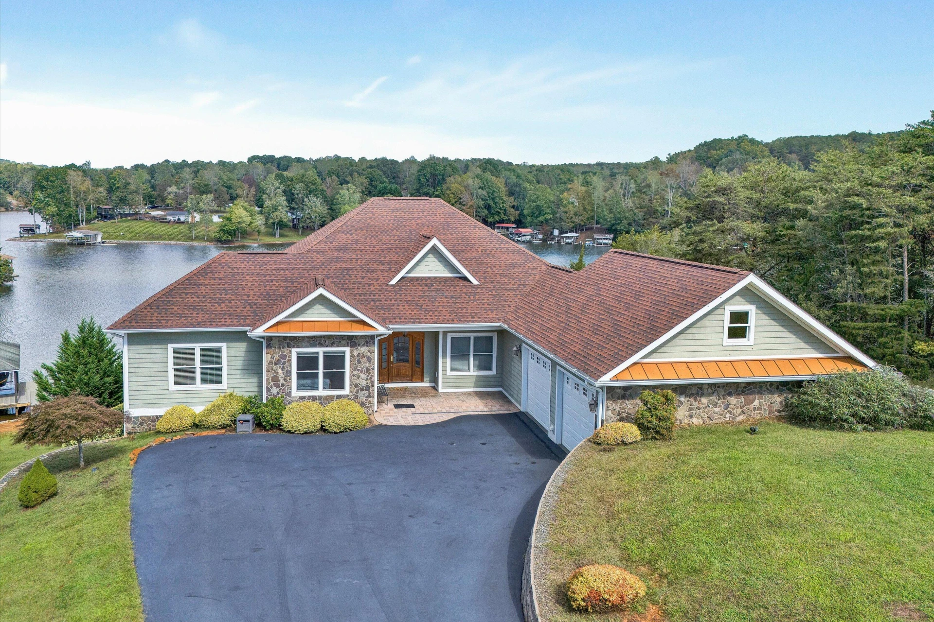 440 Augusta WAY - Photo 3
