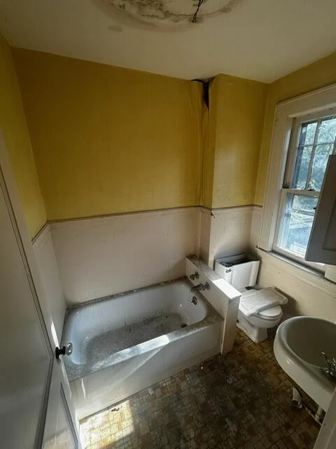 1410 Main ST - Photo 15
