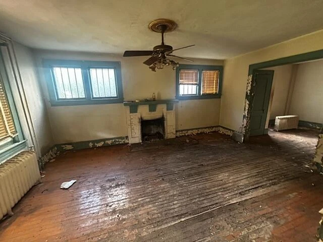 1410 Main ST - Photo 5