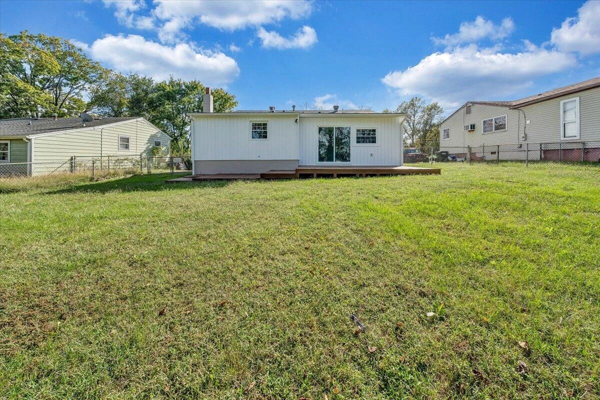 406 Augusta AVE - Photo 22