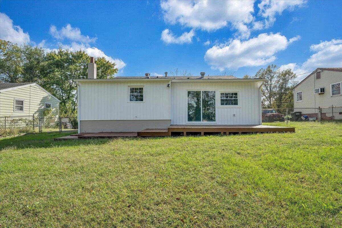 406 Augusta AVE - Photo 25