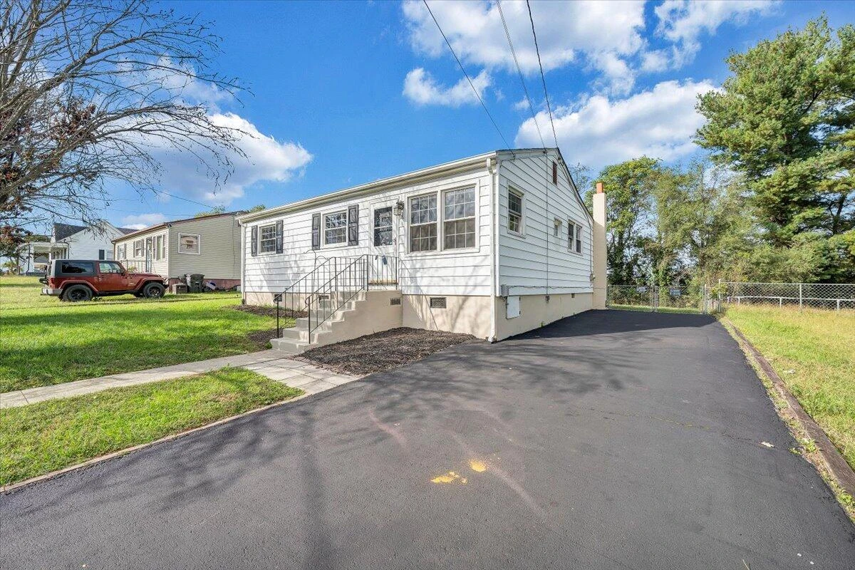 406 Augusta AVE - Photo 42