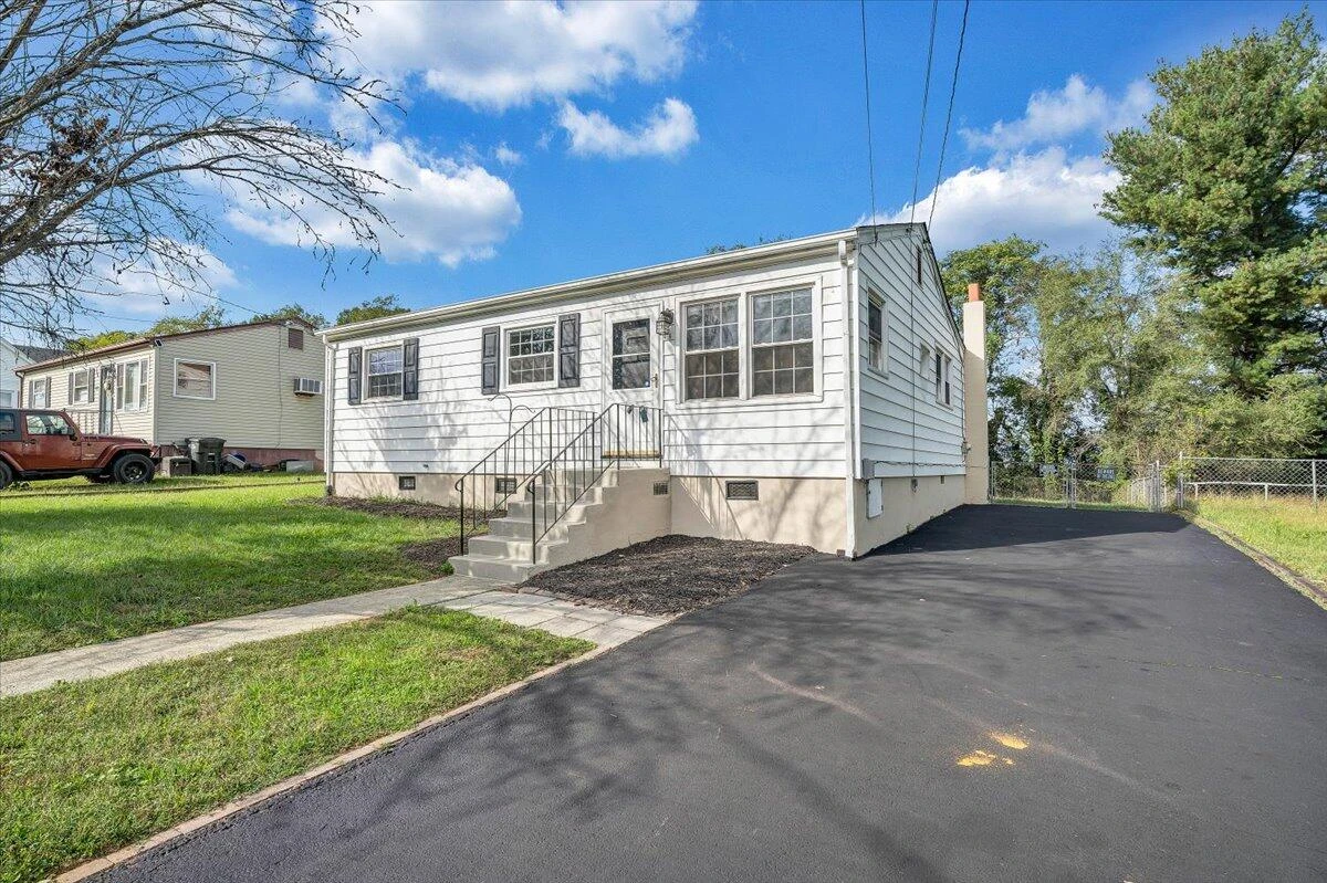 406 Augusta AVE - Photo 43