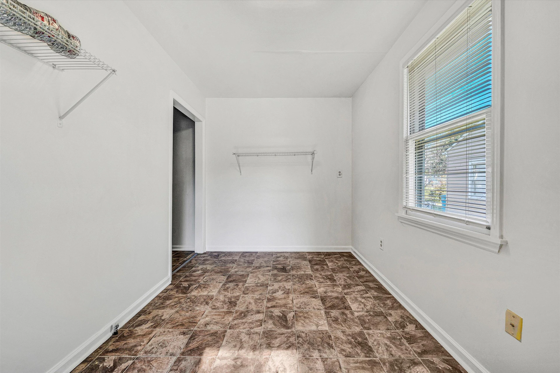 115 Liberty RD - Photo 20