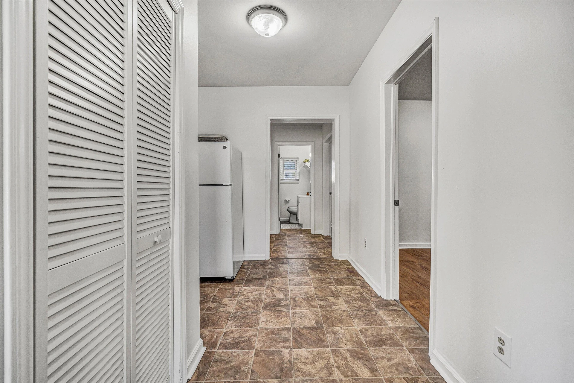 115 Liberty RD - Photo 9