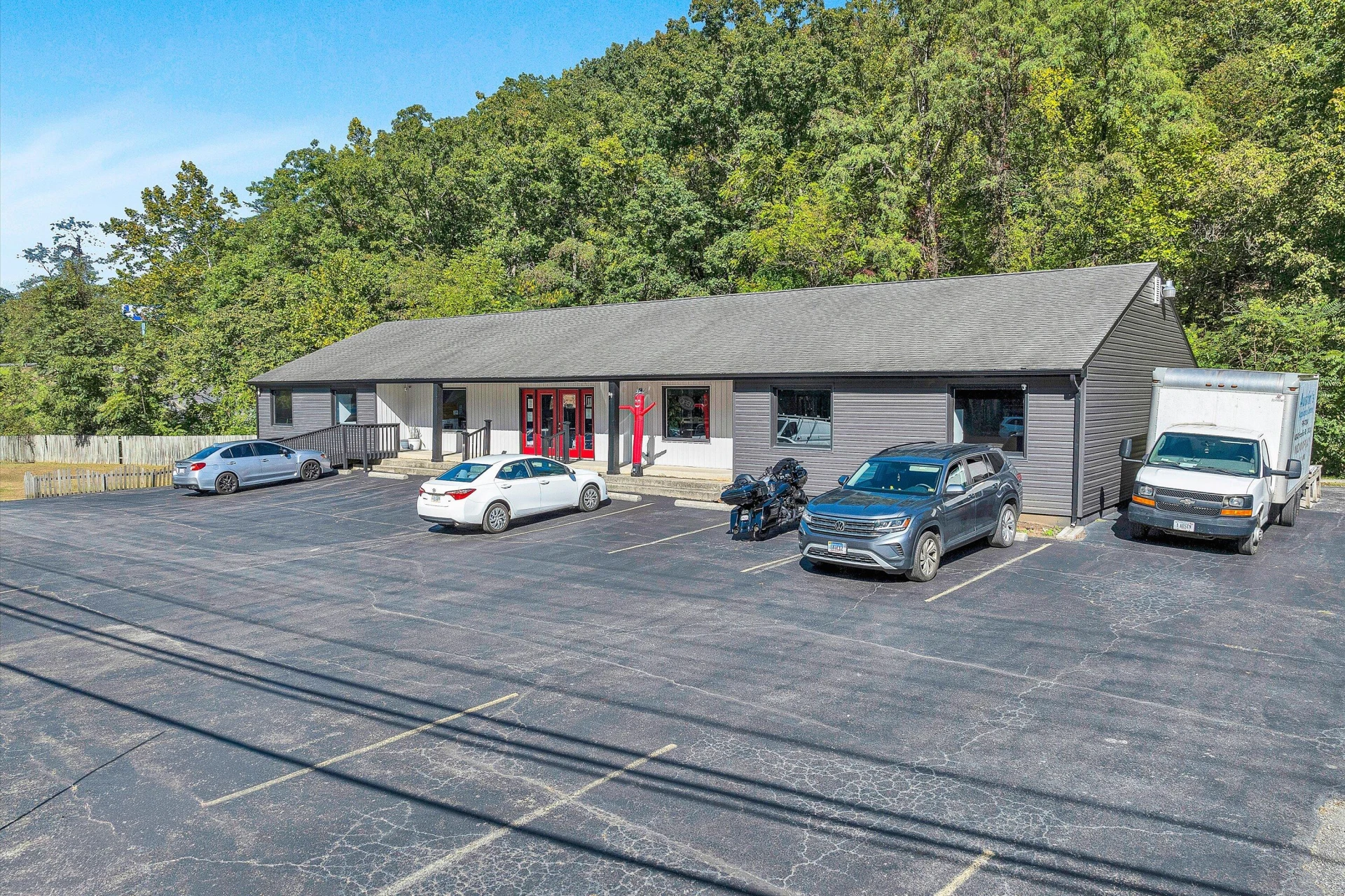 4040 Franklin RD