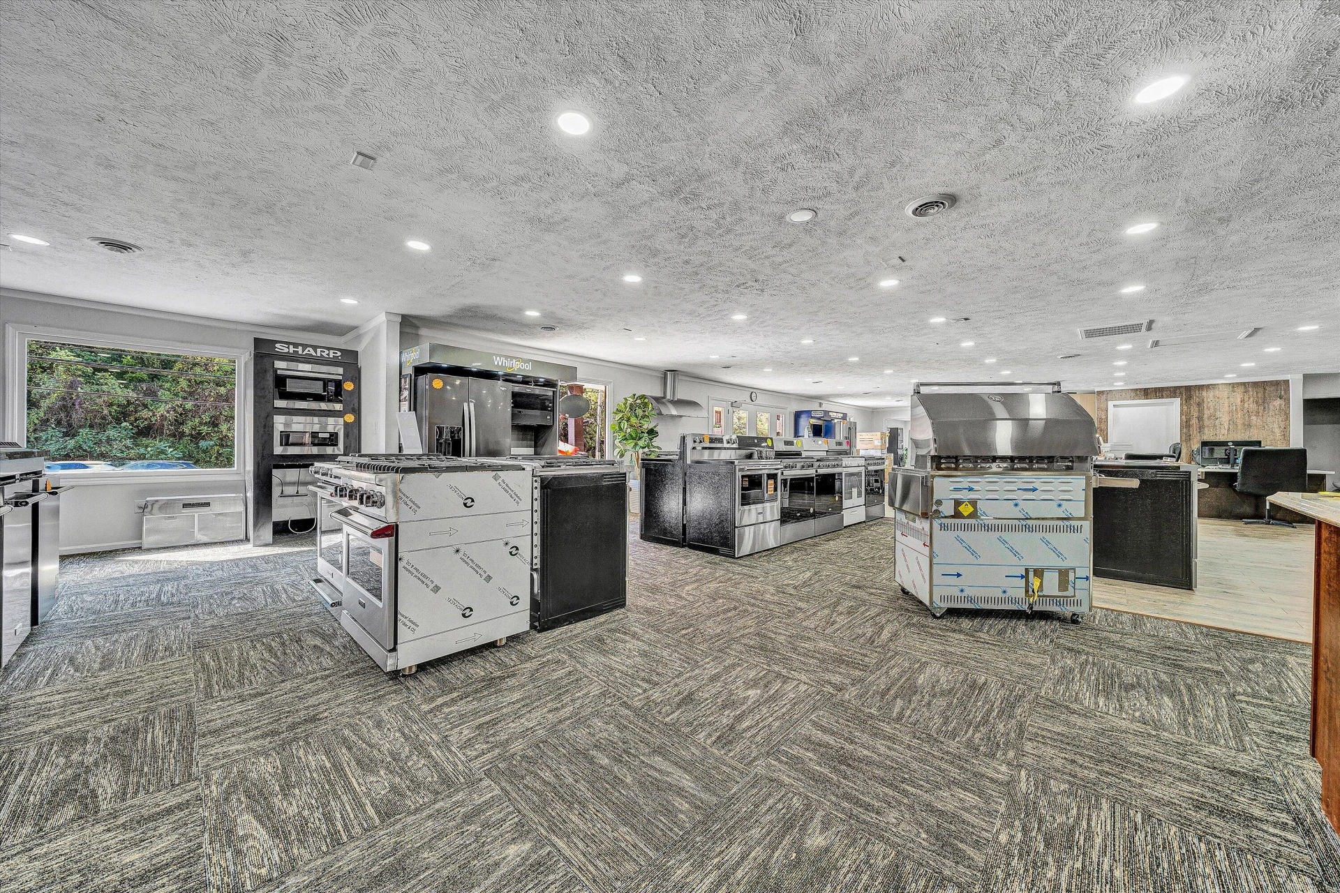 4040 Franklin RD - Photo 12