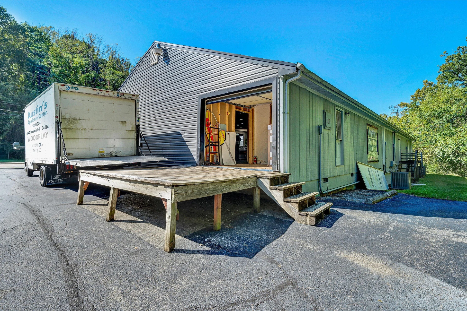 4040 Franklin RD - Photo 40