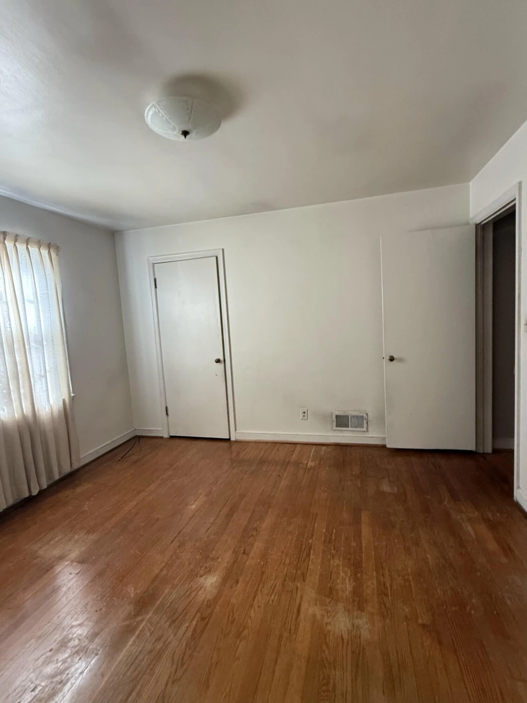 1527 Syracuse AVE - Photo 14