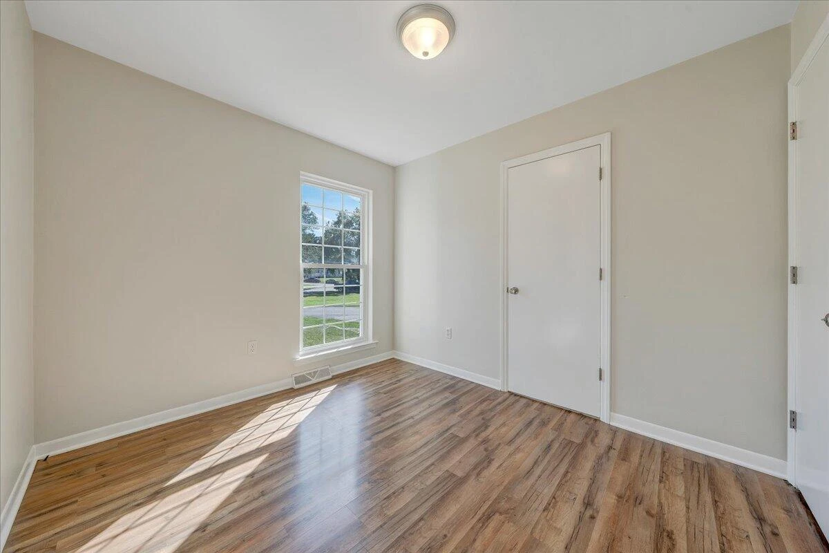 3516 Springtree CIR - Photo 22