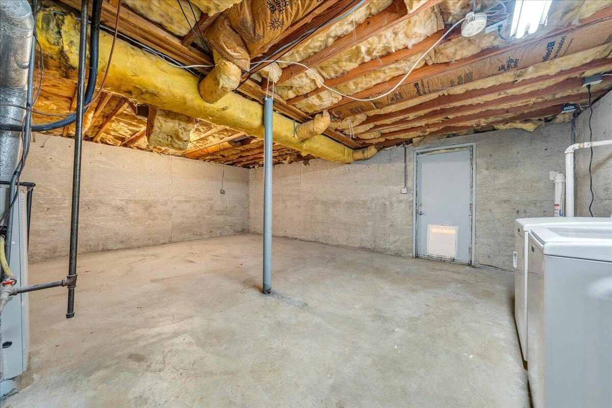 3516 Springtree CIR - Photo 31