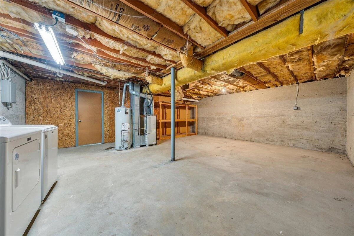 3516 Springtree CIR - Photo 32