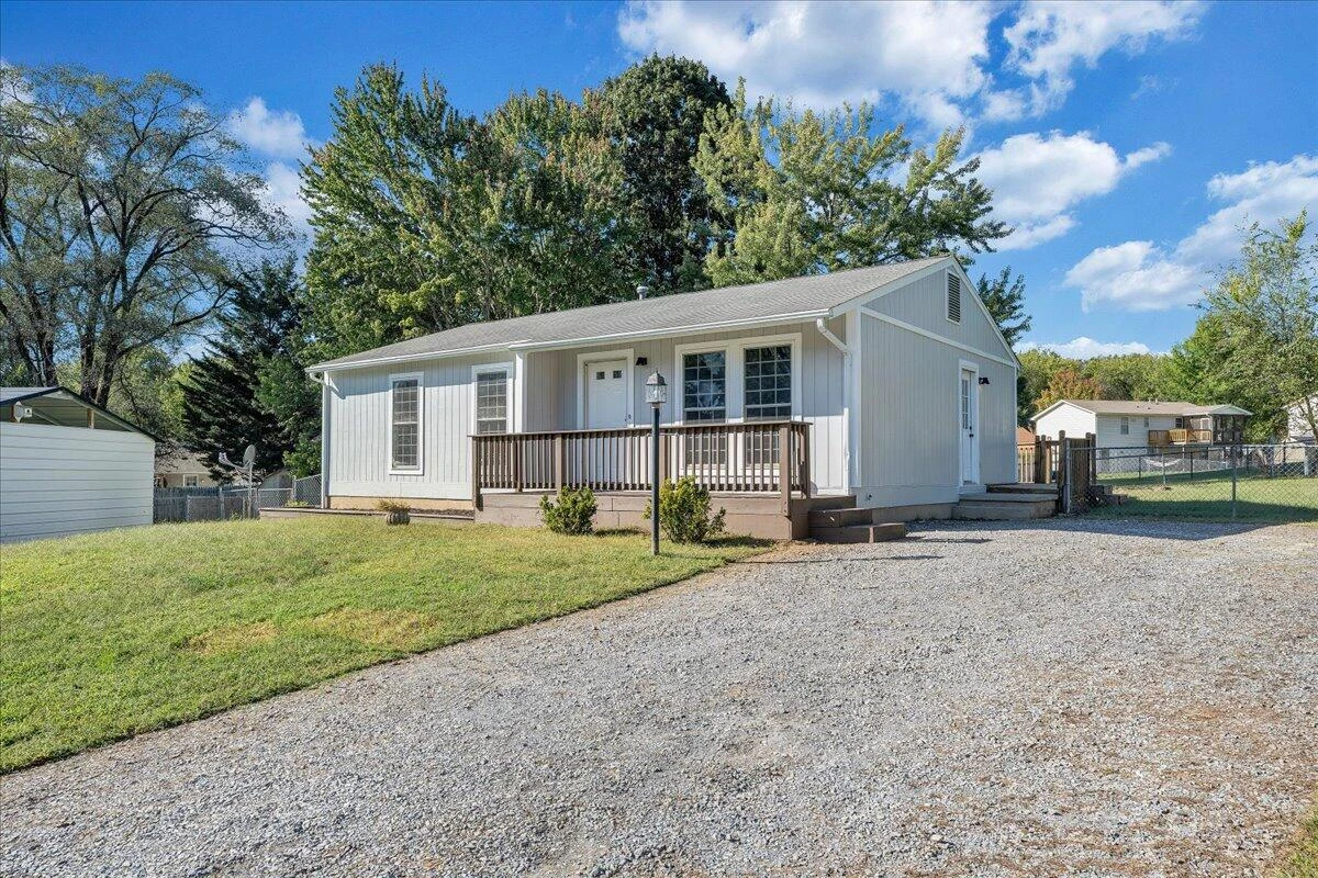 3516 Springtree CIR - Photo 8