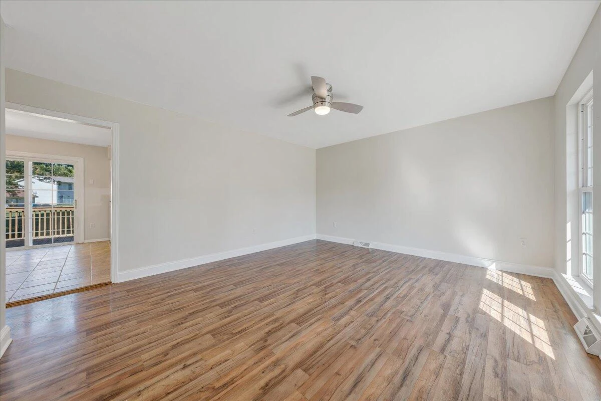 3516 Springtree CIR - Photo 11
