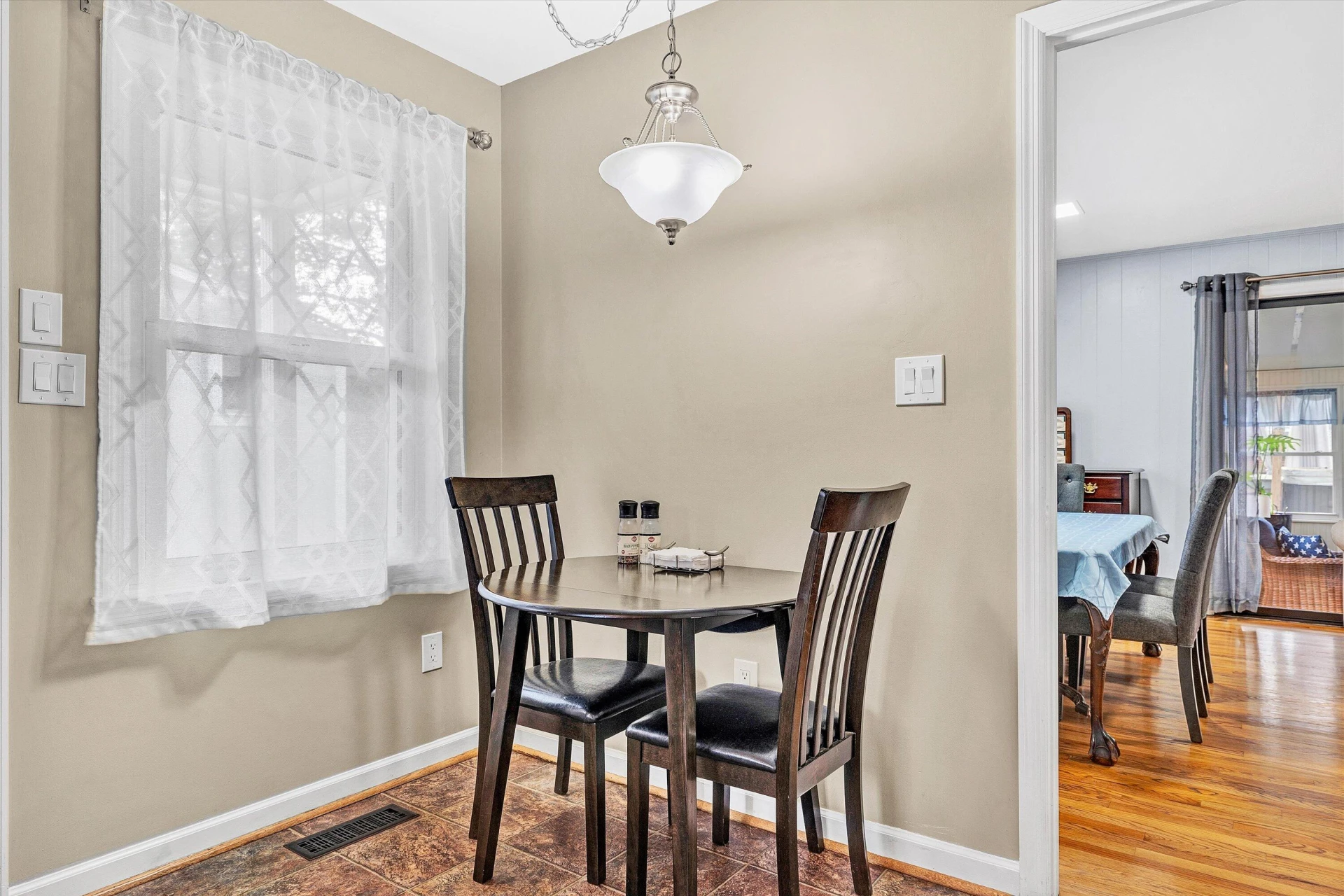 3536 Valentine RD - Photo 27