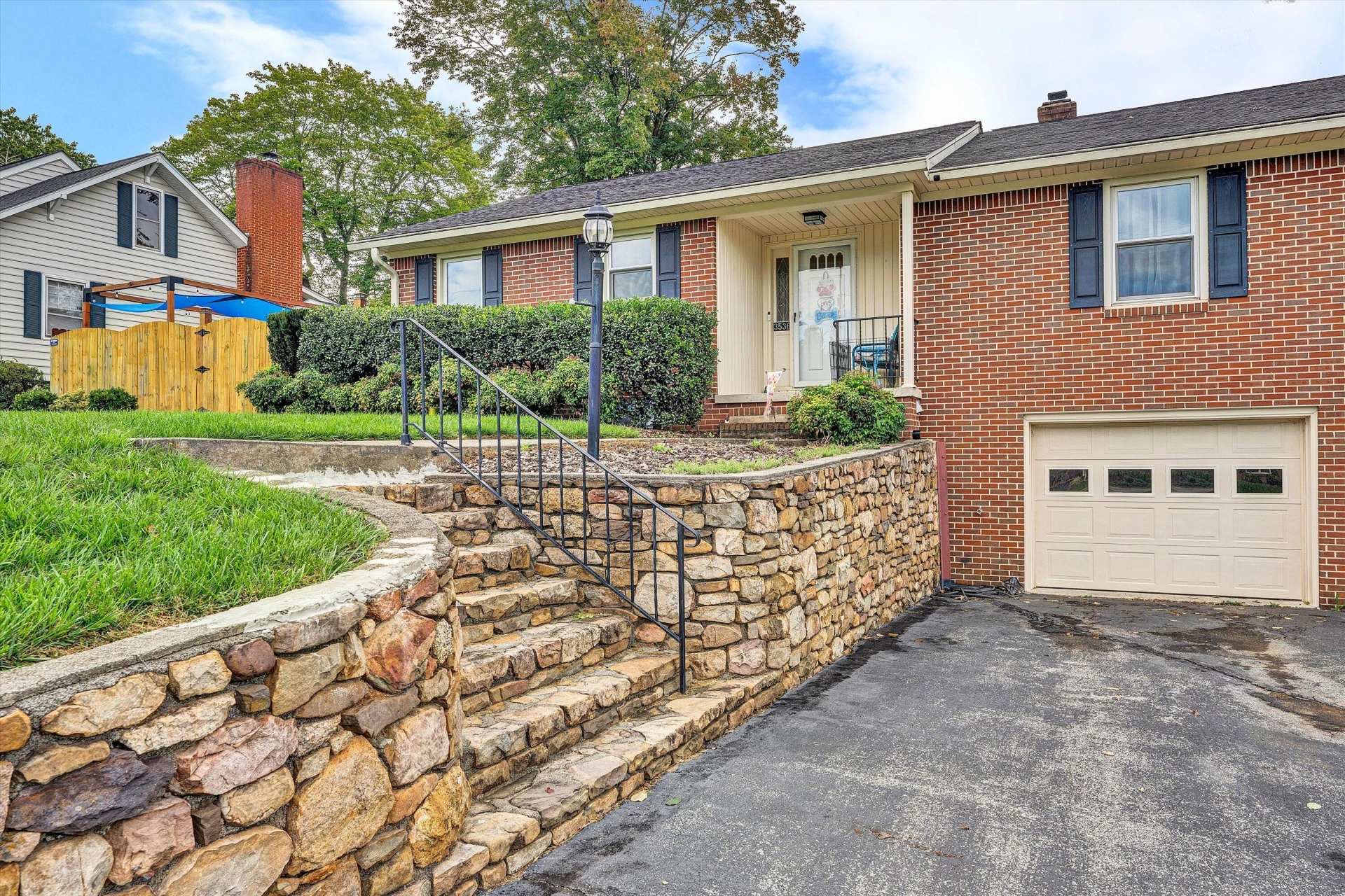 3536 Valentine RD - Photo 6