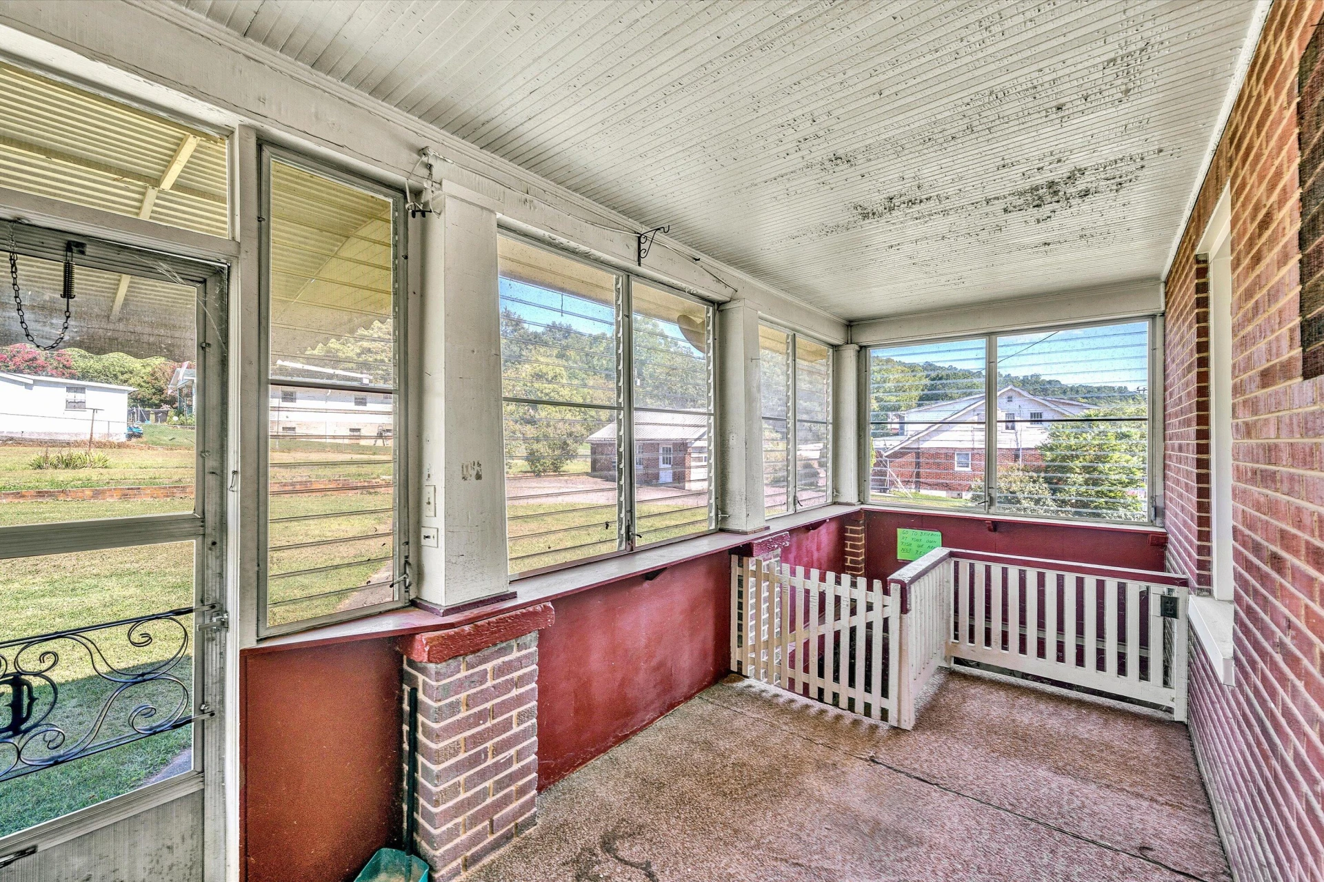 5422 Franklin RD - Photo 20