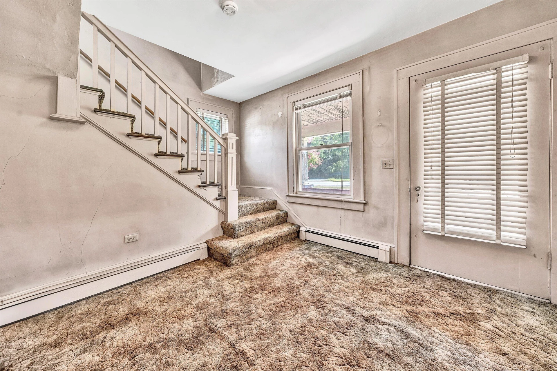 5422 Franklin RD - Photo 8