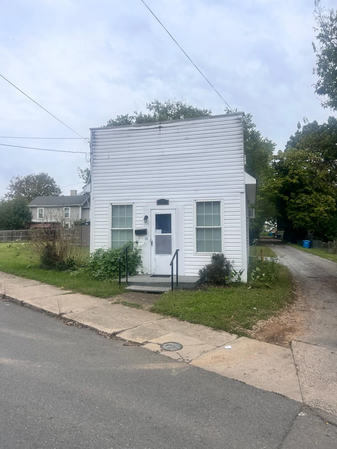 701 Highland AVE