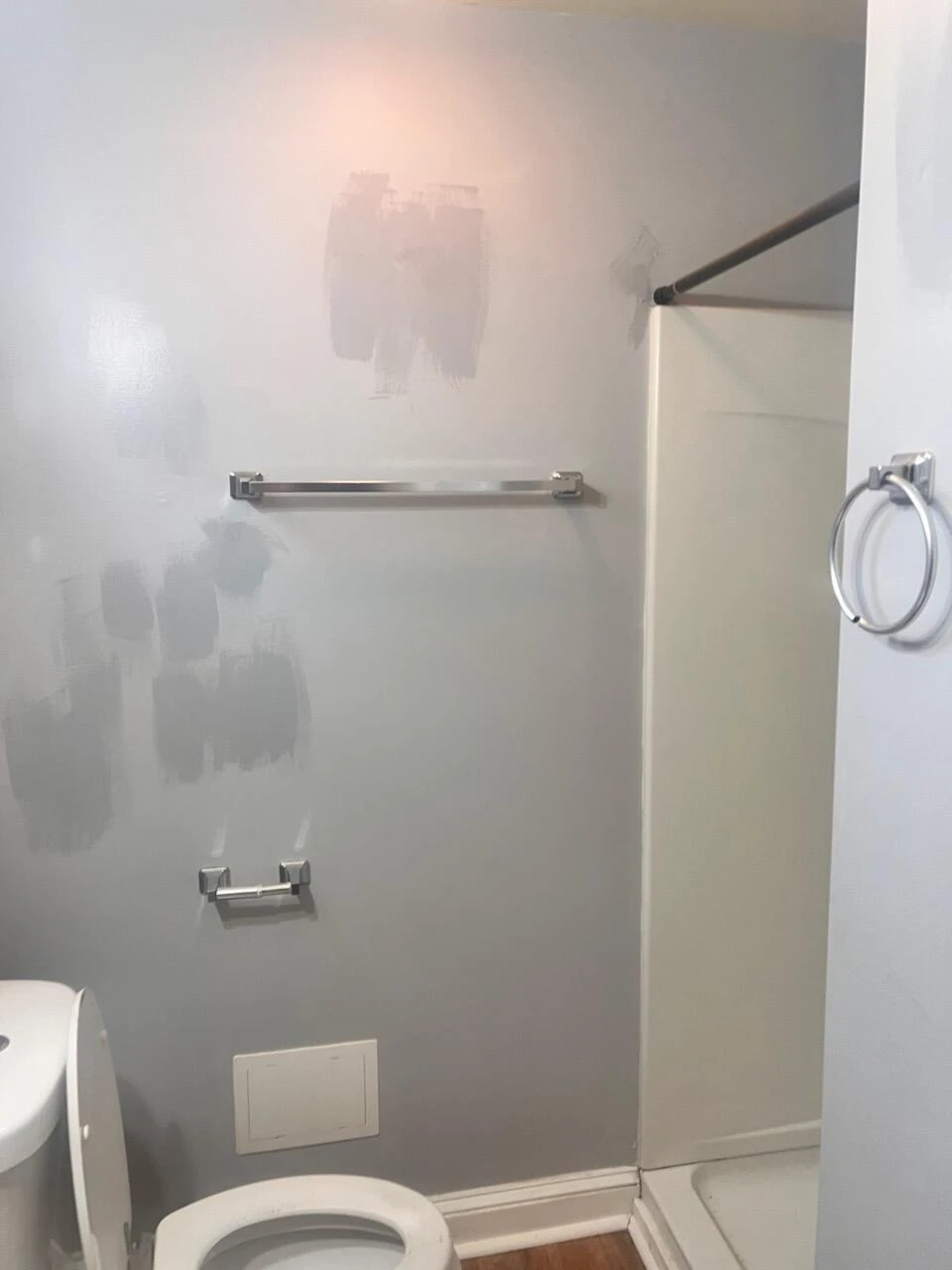 701 Highland AVE - Photo 3