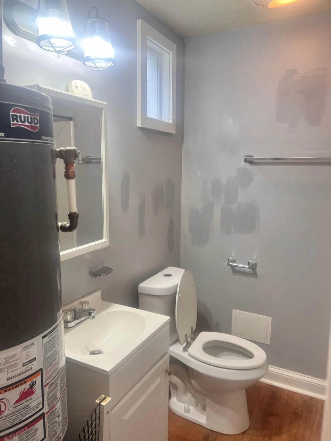 701 Highland AVE - Photo 6