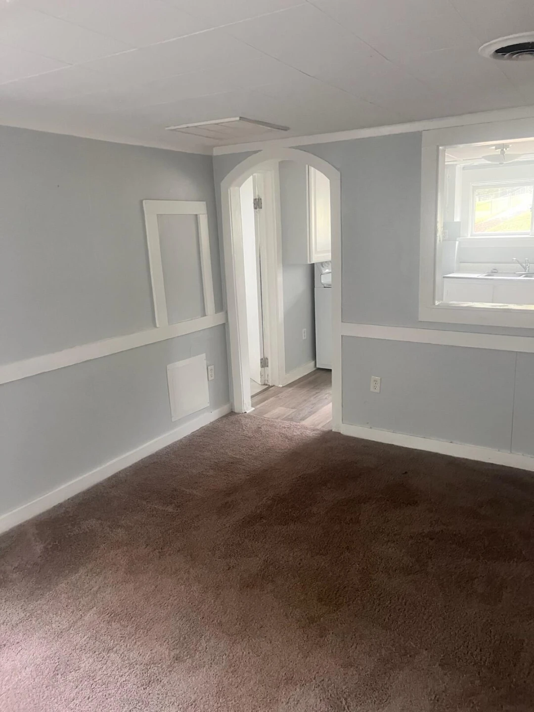 1810 Padbury AVE - Photo 3