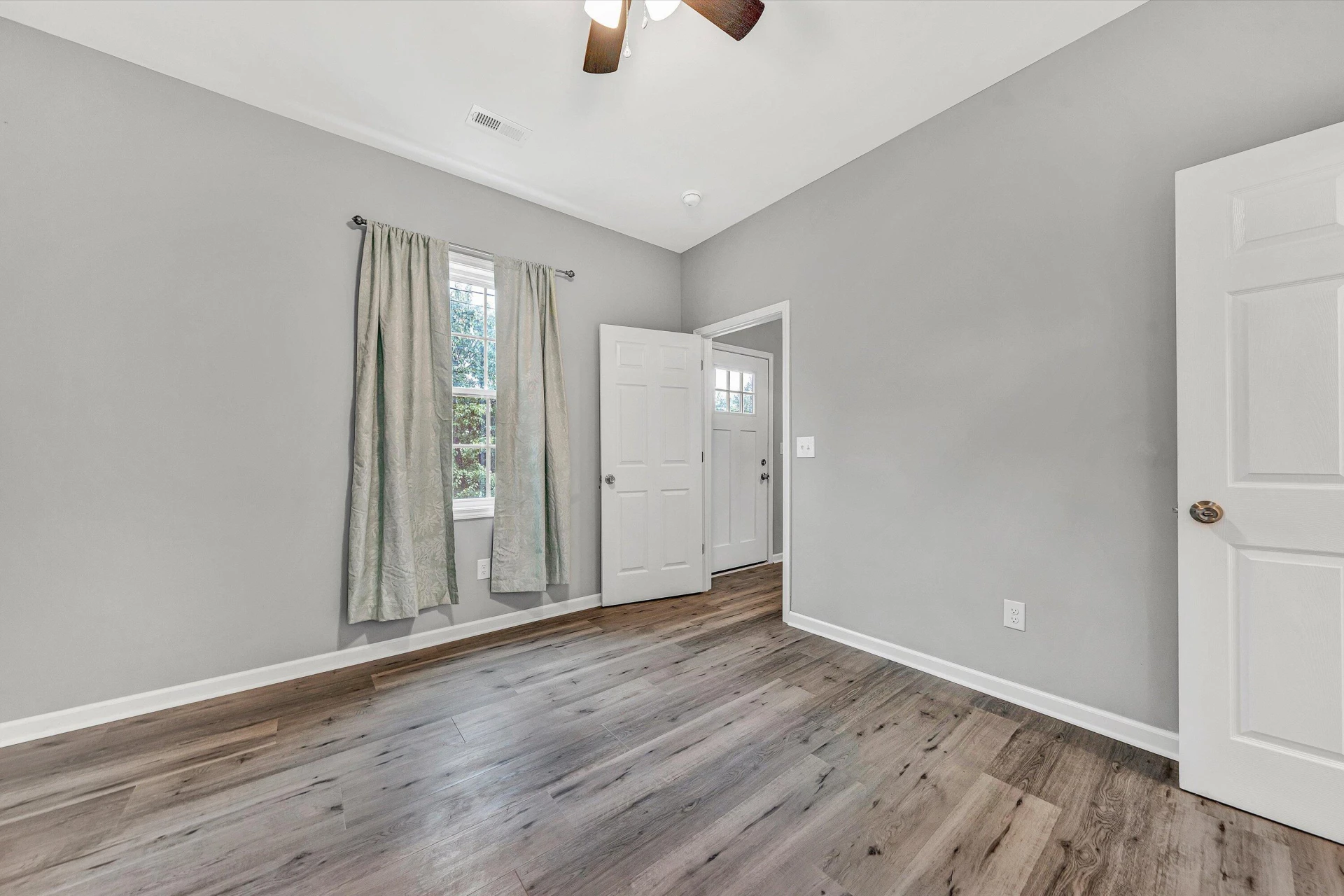 1005 Pollard ST - Photo 25