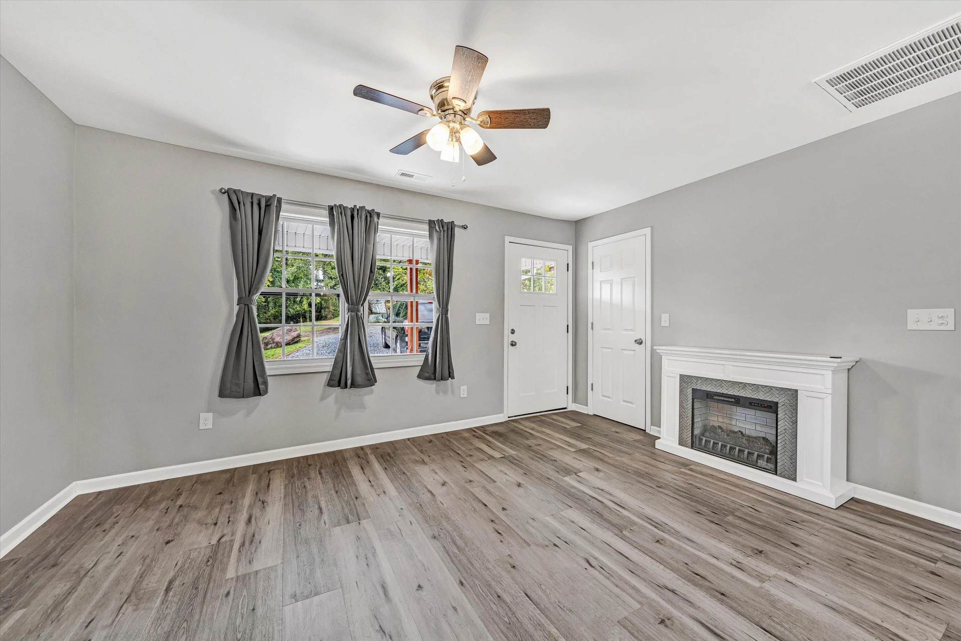 1005 Pollard ST - Photo 9