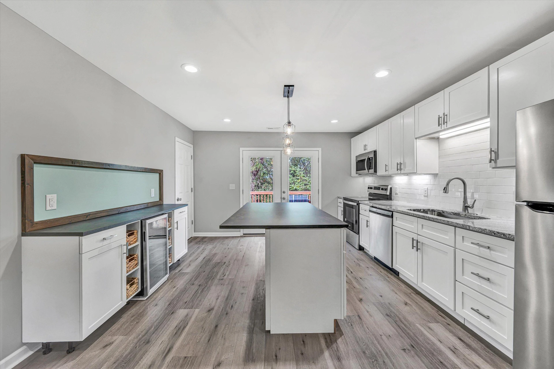 1005 Pollard ST - Photo 11