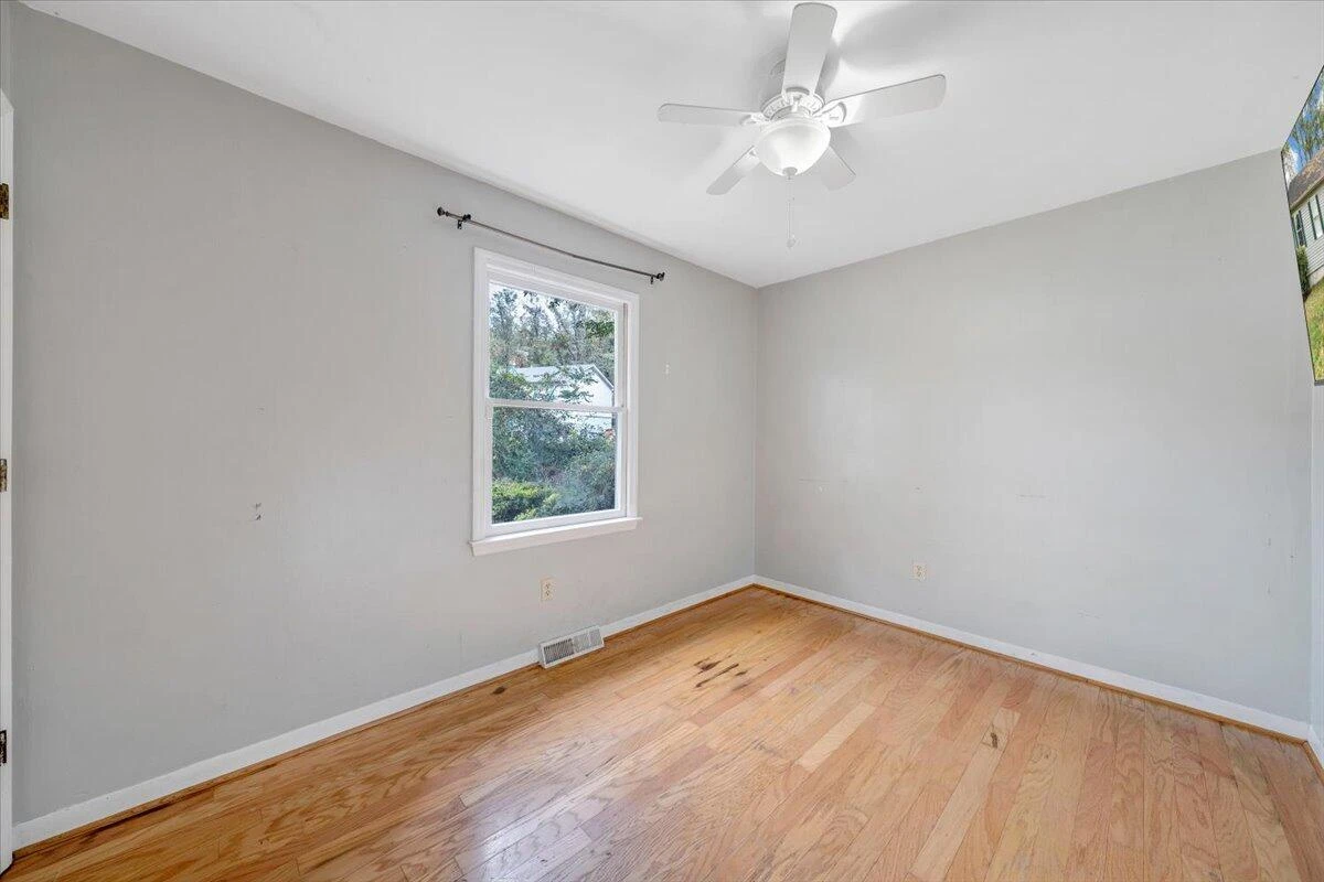 3302 Ridgerun DR - Photo 5