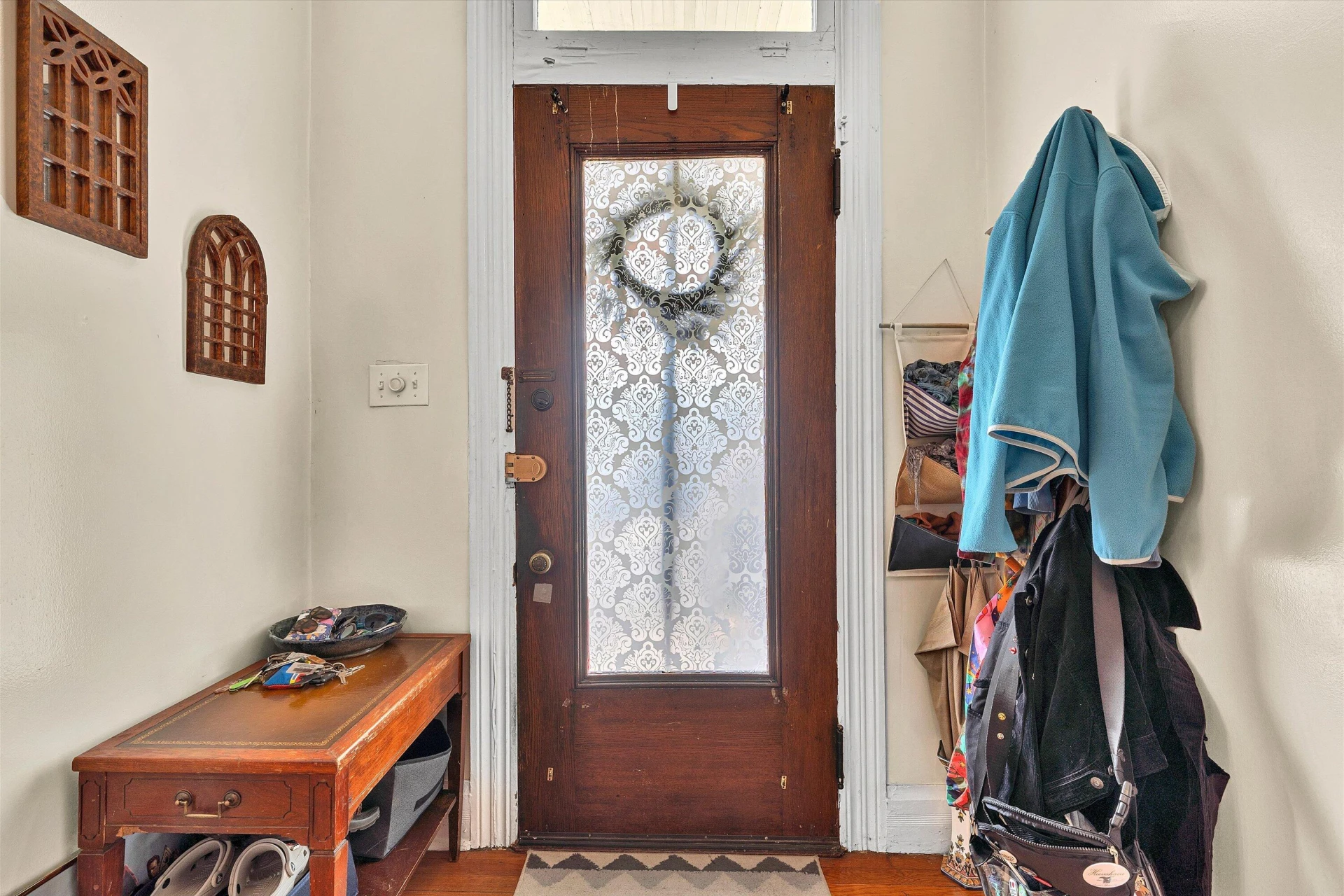 379 Walnut AVE - Photo 19