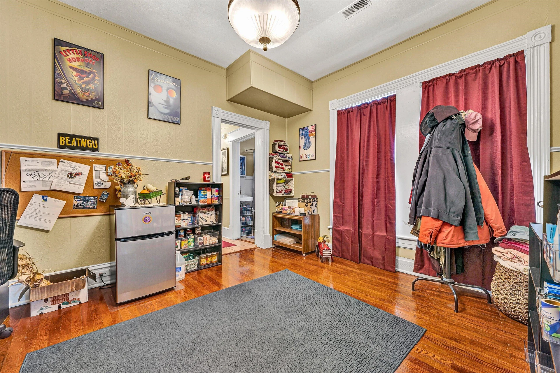 379 Walnut AVE - Photo 36