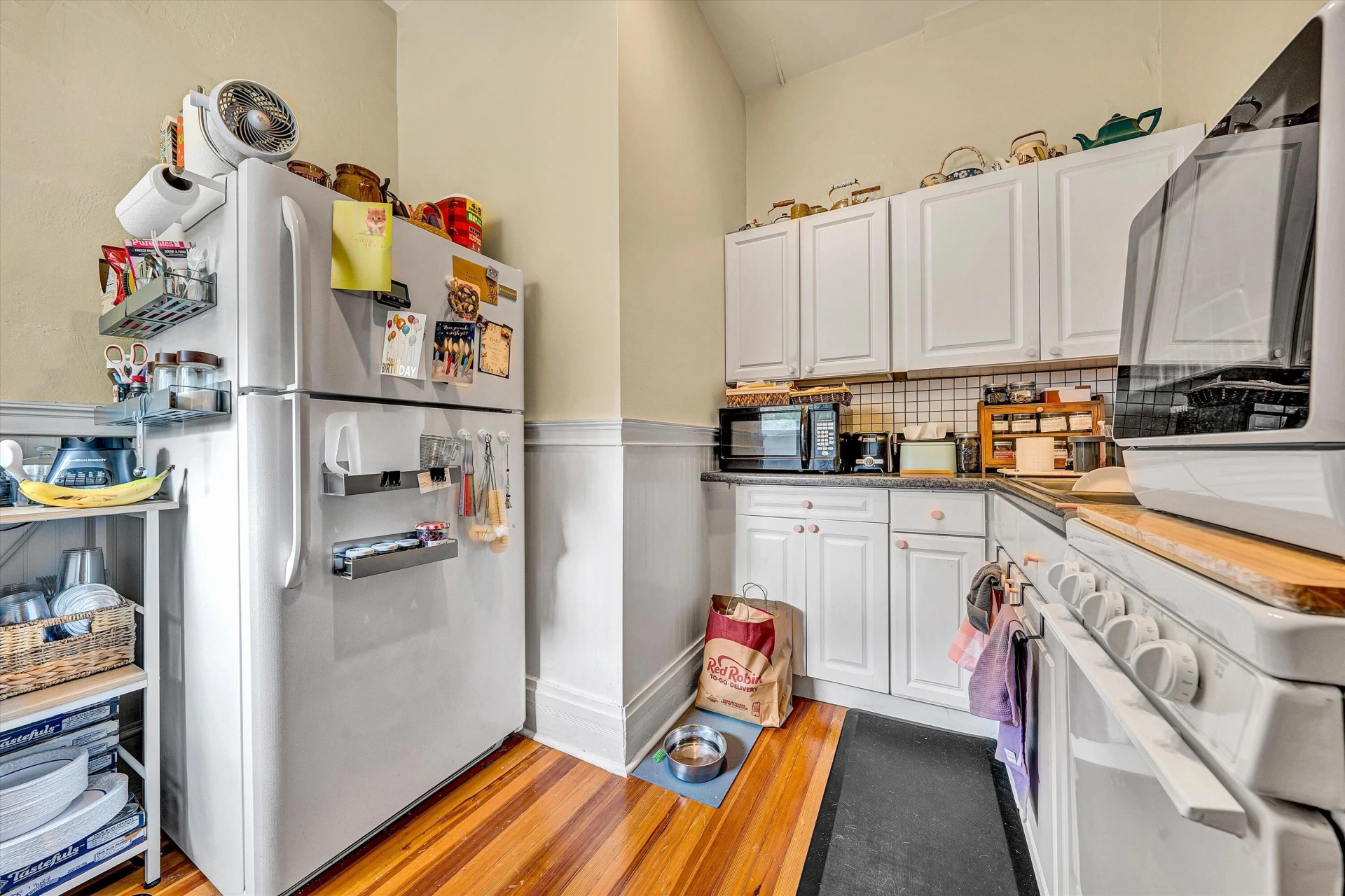 379 Walnut AVE - Photo 12