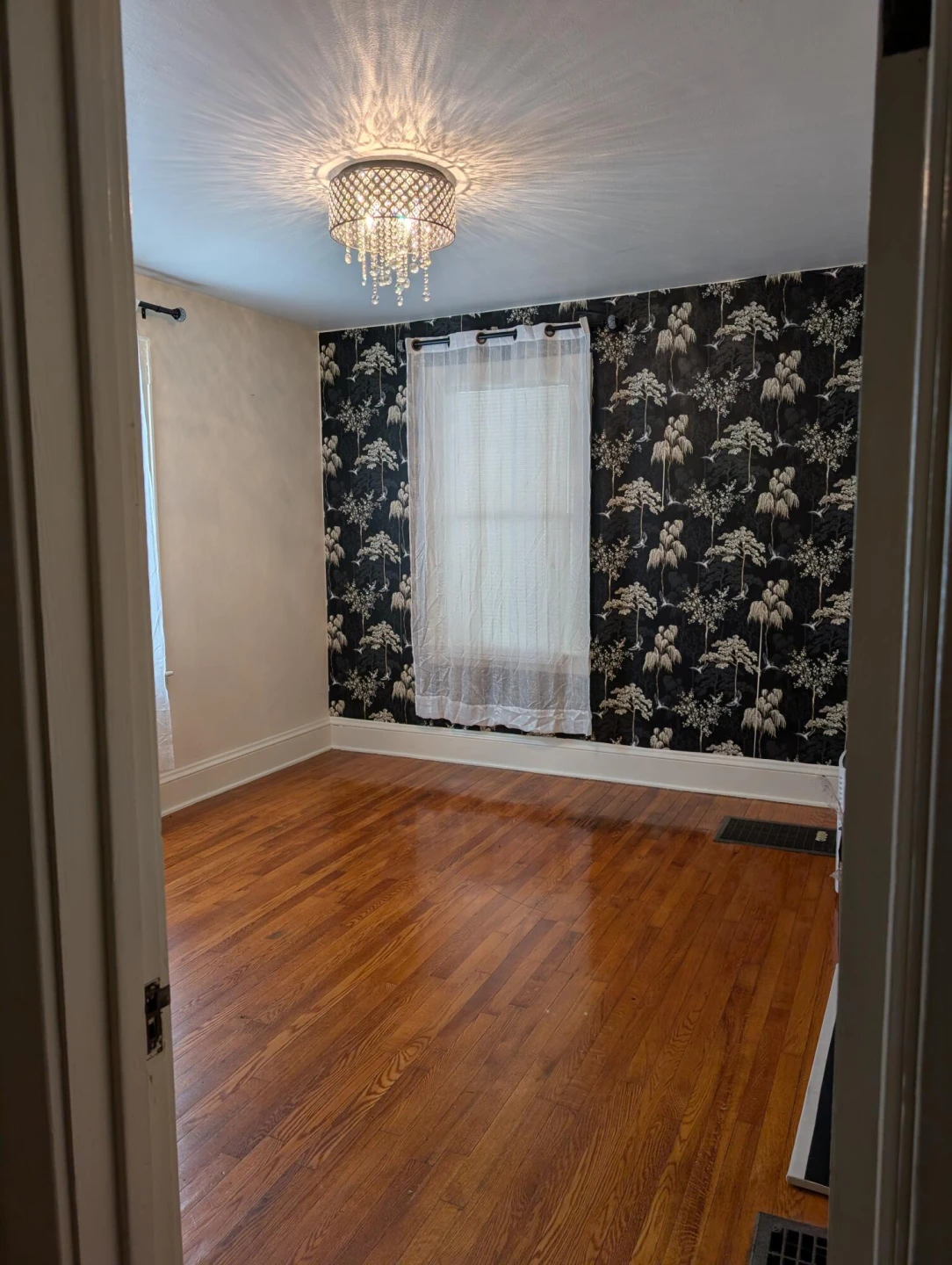 2221 Main ST - Photo 5