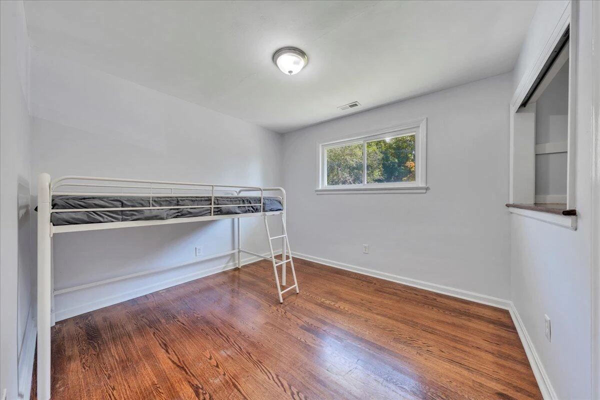 2801 Edgewood ST - Photo 23