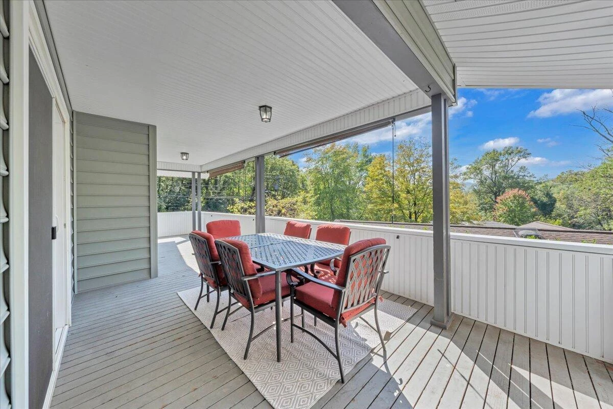 2801 Edgewood ST - Photo 40