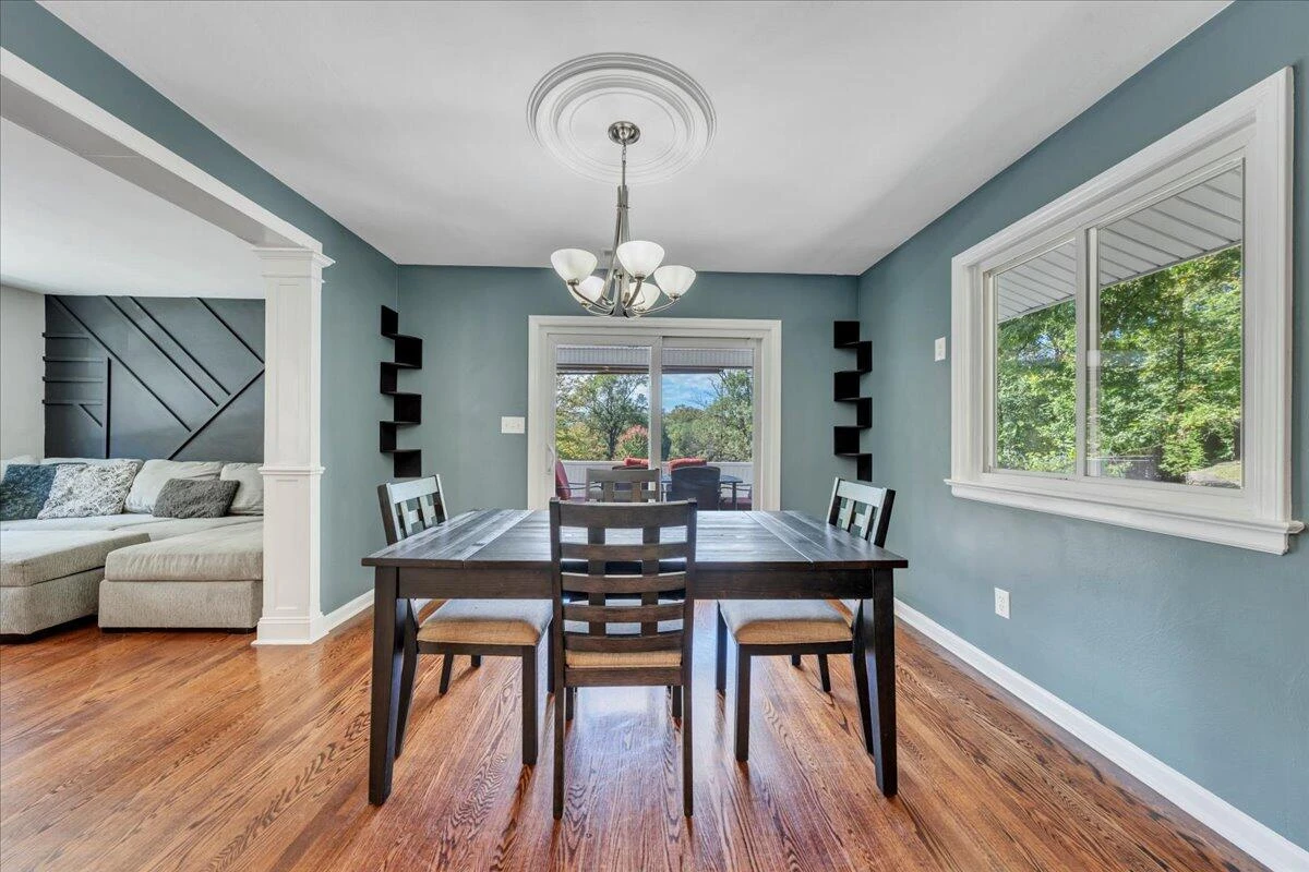 2801 Edgewood ST - Photo 10