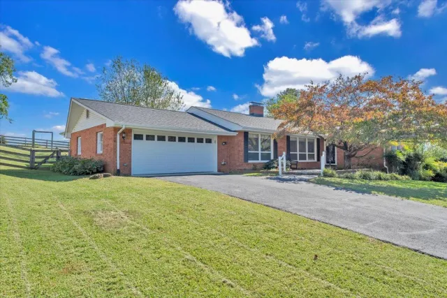 674 Azalea RD