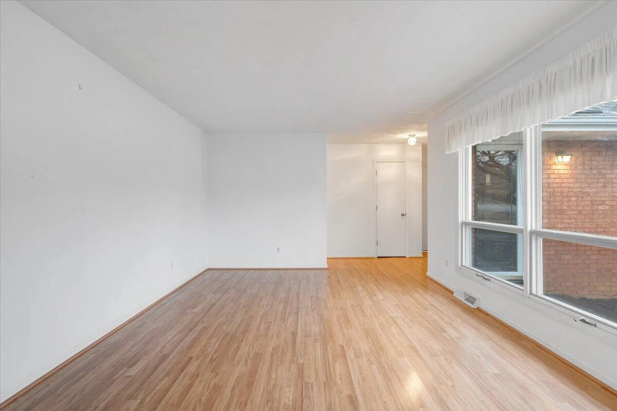 674 Azalea RD - Photo 10