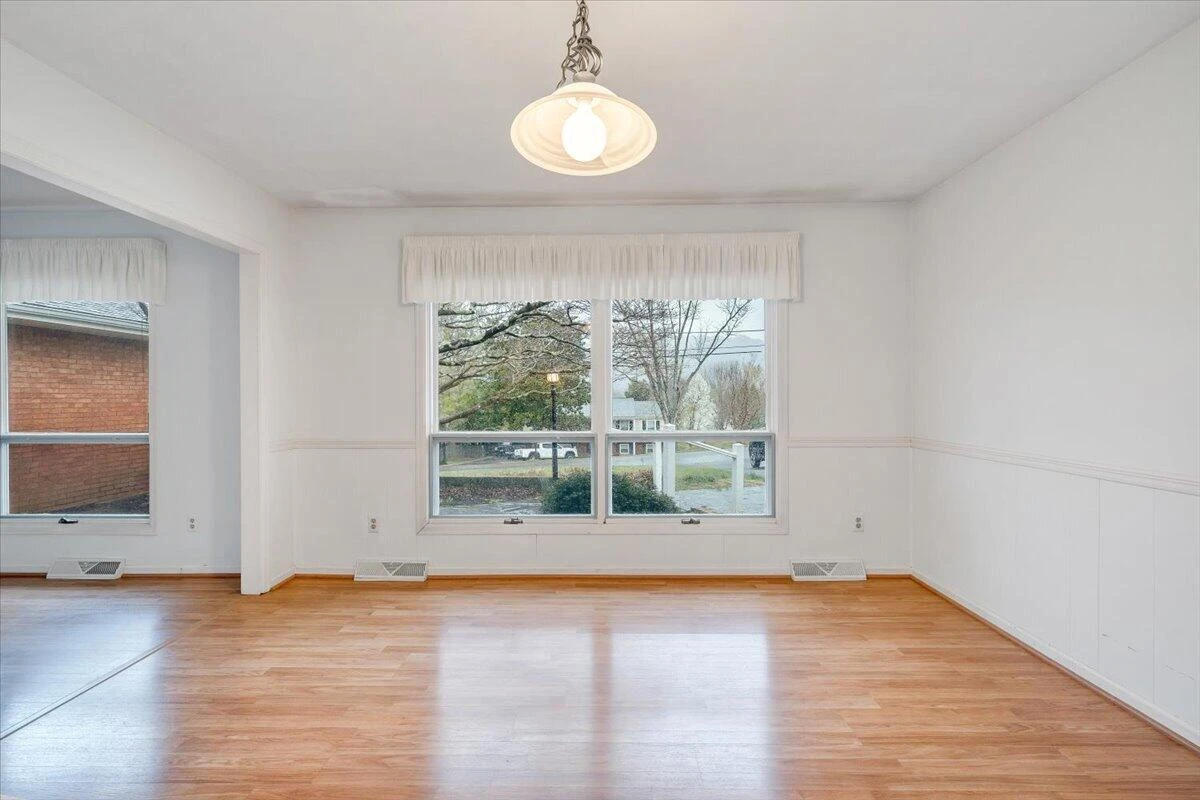 674 Azalea RD - Photo 14