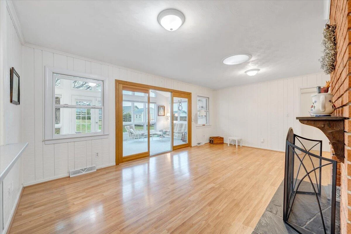 674 Azalea RD - Photo 22