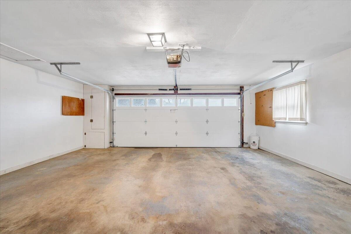 674 Azalea RD - Photo 51