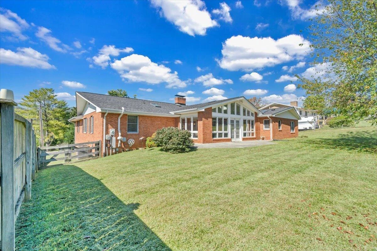 674 Azalea RD - Photo 59