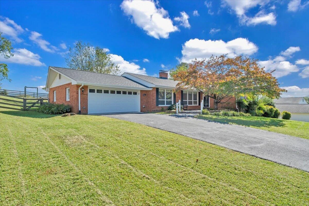 674 Azalea RD - Photo 63