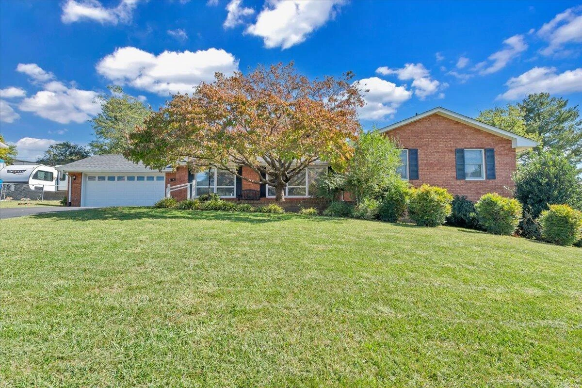 674 Azalea RD - Photo 64