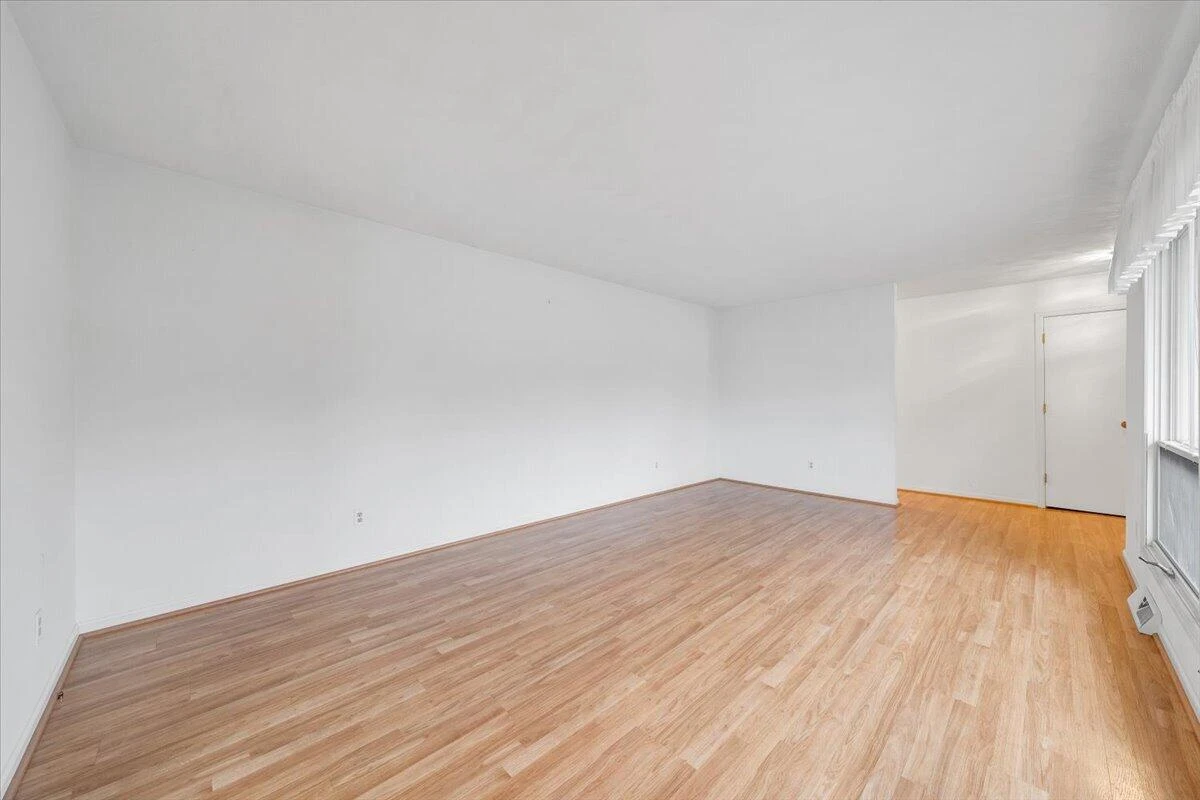 674 Azalea RD - Photo 8