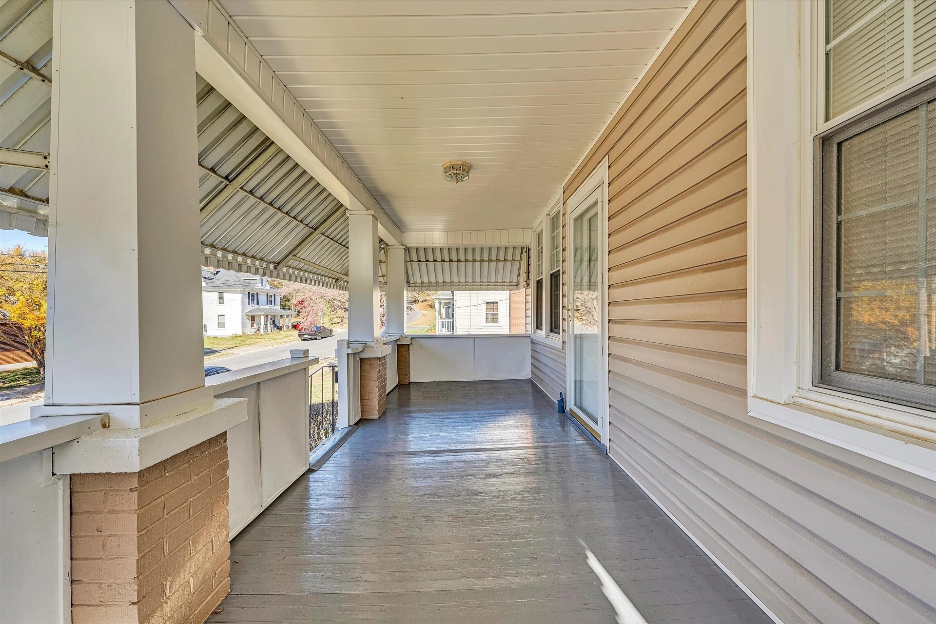 410 Blair ST - Photo 5
