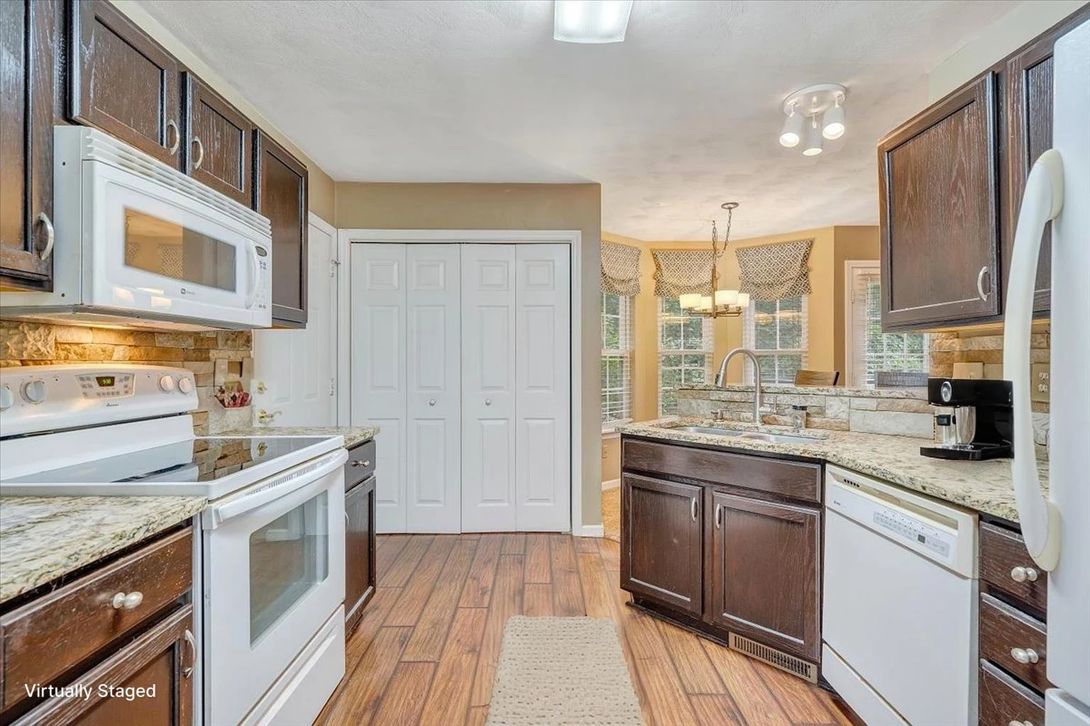 4933 Pine Glen RD - Photo 19