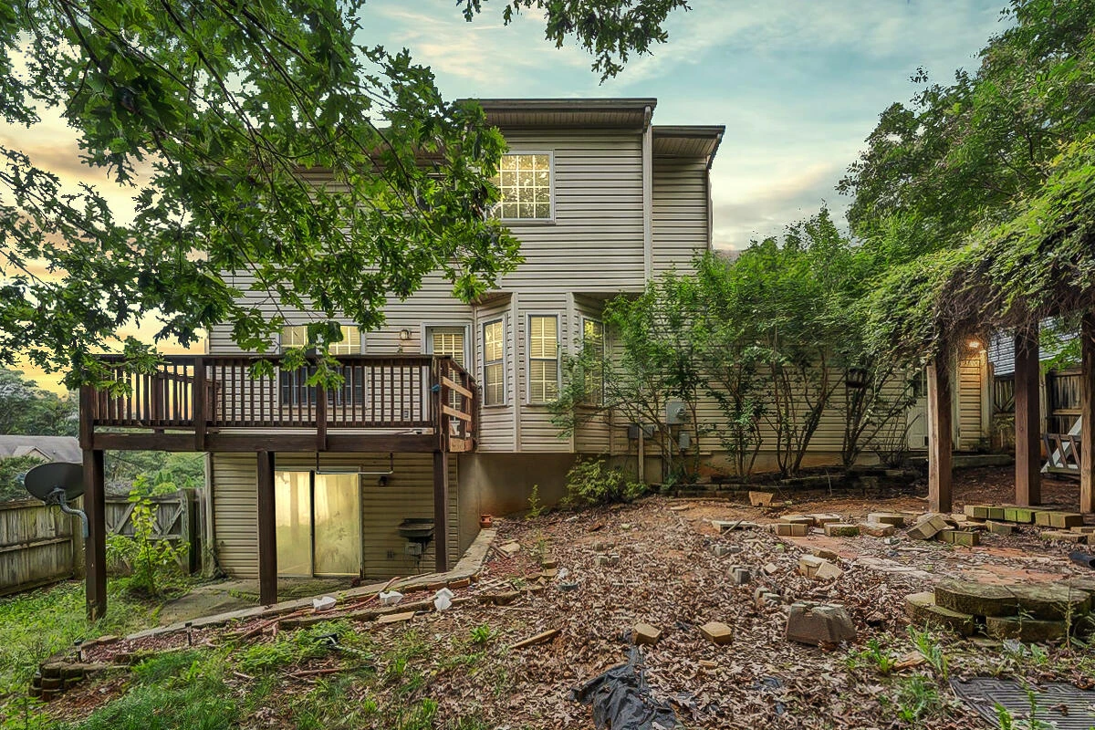 4933 Pine Glen RD - Photo 9