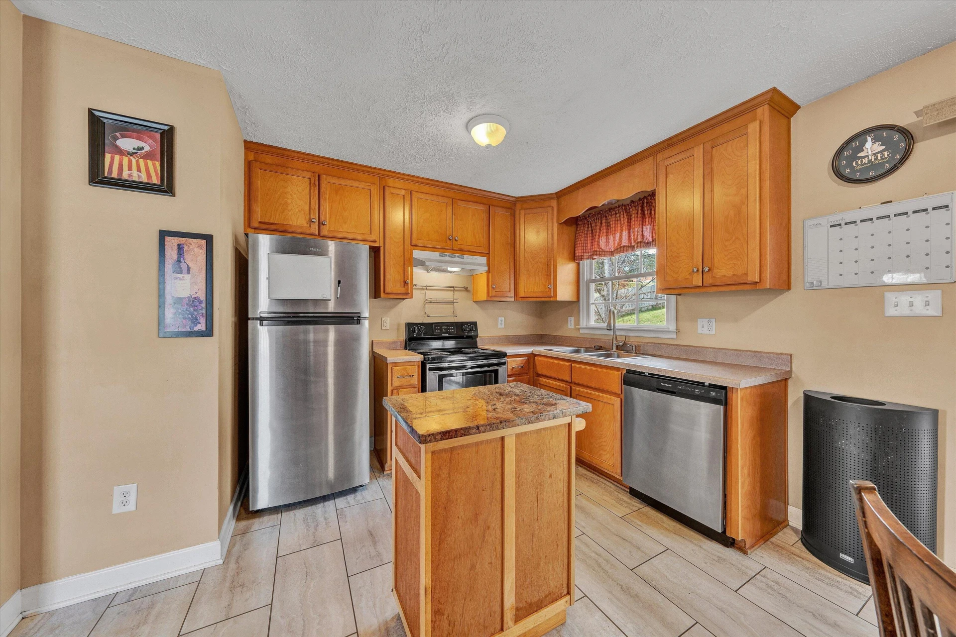 2910 Vinyard AVE - Photo 10